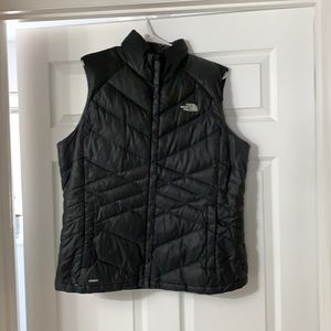 Black TNF 550 vest